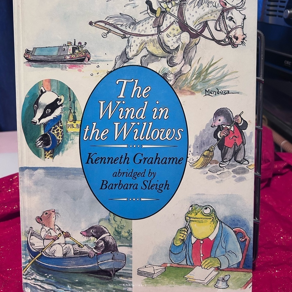 Abridged children's book "The Wind in the Willows" illustrated by Mendoza.